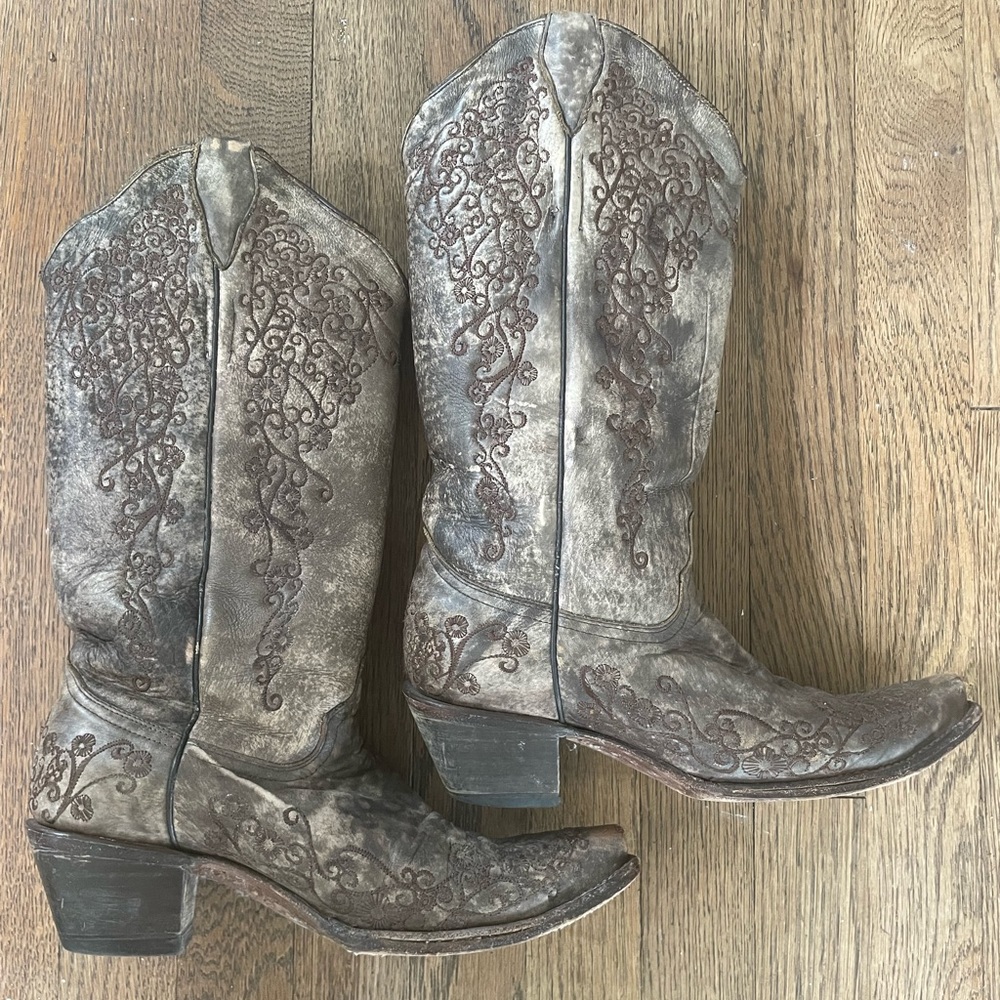 Corral Cowgirl Boots